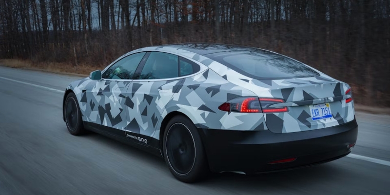 Tesla Model S has been used to experiment the new gemini battery from ONE company